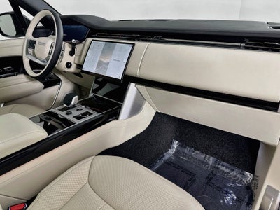 2027 Land Rover Range Rover SE