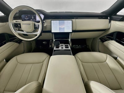 2027 Land Rover Range Rover SE