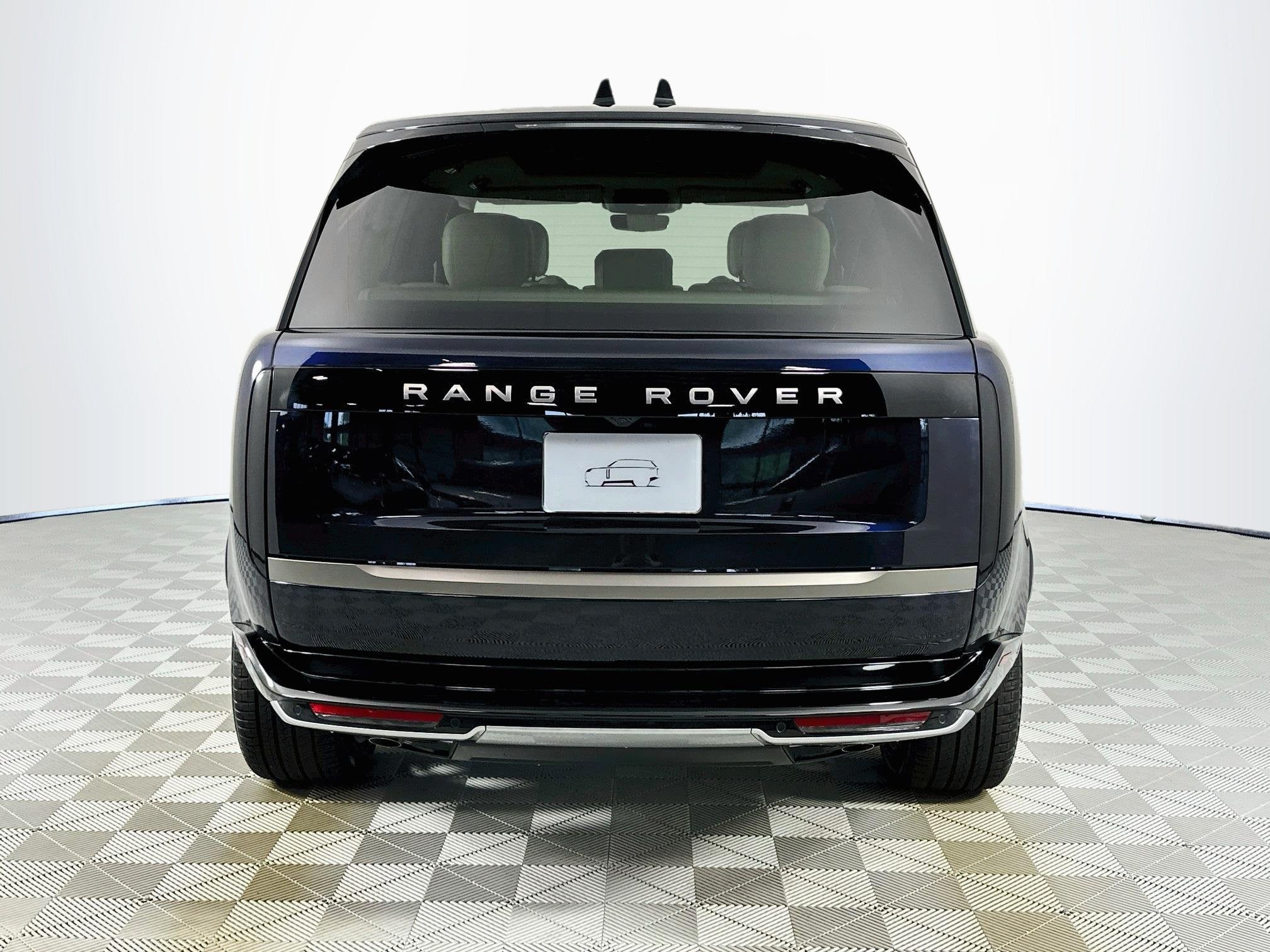 2027 Land Rover Range Rover SE