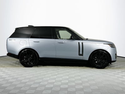 2026 Land Rover Range Rover SE