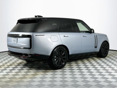 2026 Land Rover Range Rover SE