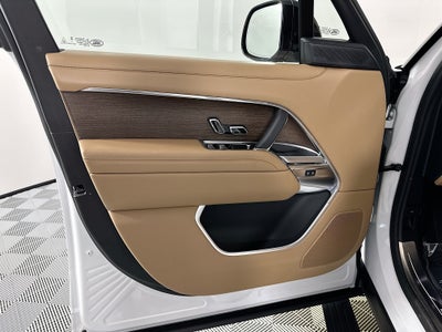 2024 Land Rover Range Rover SE