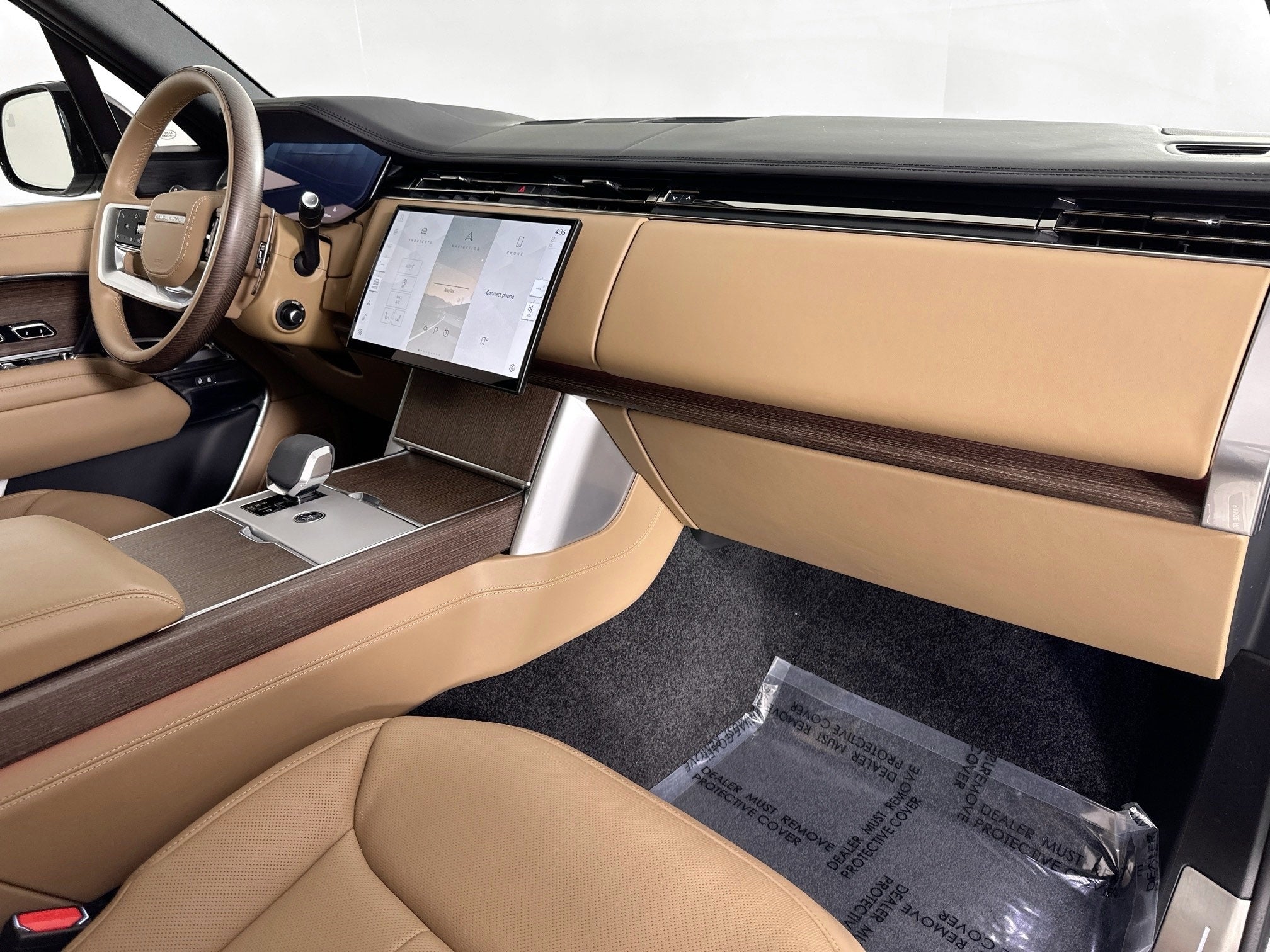 2024 Land Rover Range Rover SE