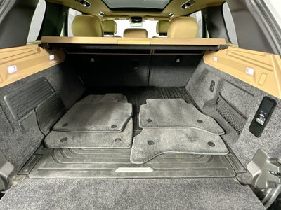 2024 Land Rover Range Rover SE