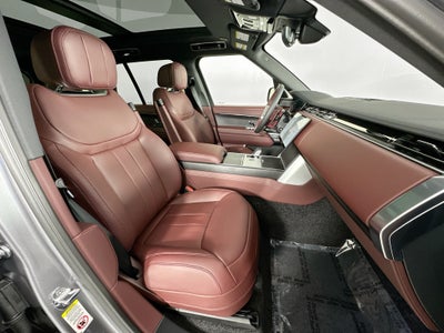 2025 Land Rover Range Rover SE