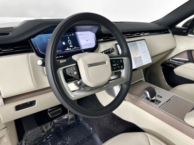 2026 Land Rover Range Rover Plug-In Hybrid SE
