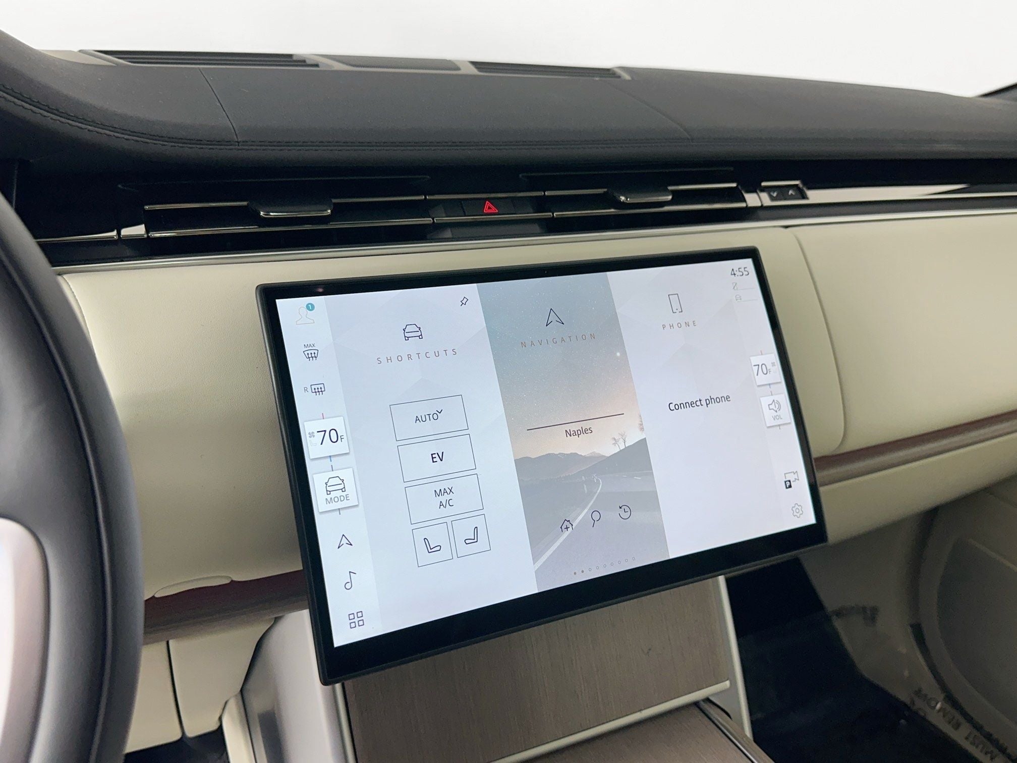 2026 Land Rover Range Rover Plug-In Hybrid SE