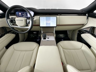 2026 Land Rover Range Rover Plug-In Hybrid SE