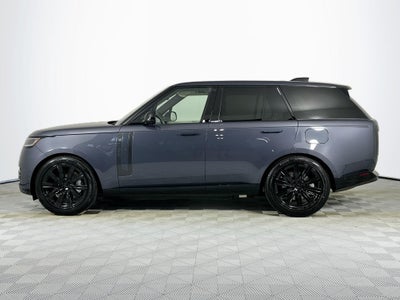 2026 Land Rover Range Rover Plug-In Hybrid SE