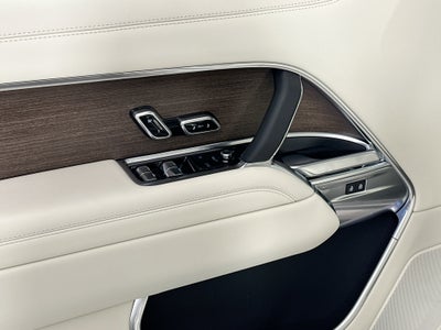 2026 Land Rover Range Rover Plug-In Hybrid SE