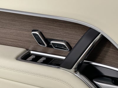 2026 Land Rover Range Rover Plug-In Hybrid SE