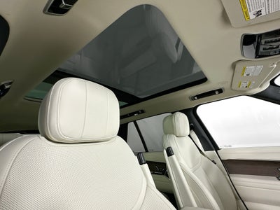 2026 Land Rover Range Rover Plug-In Hybrid SE