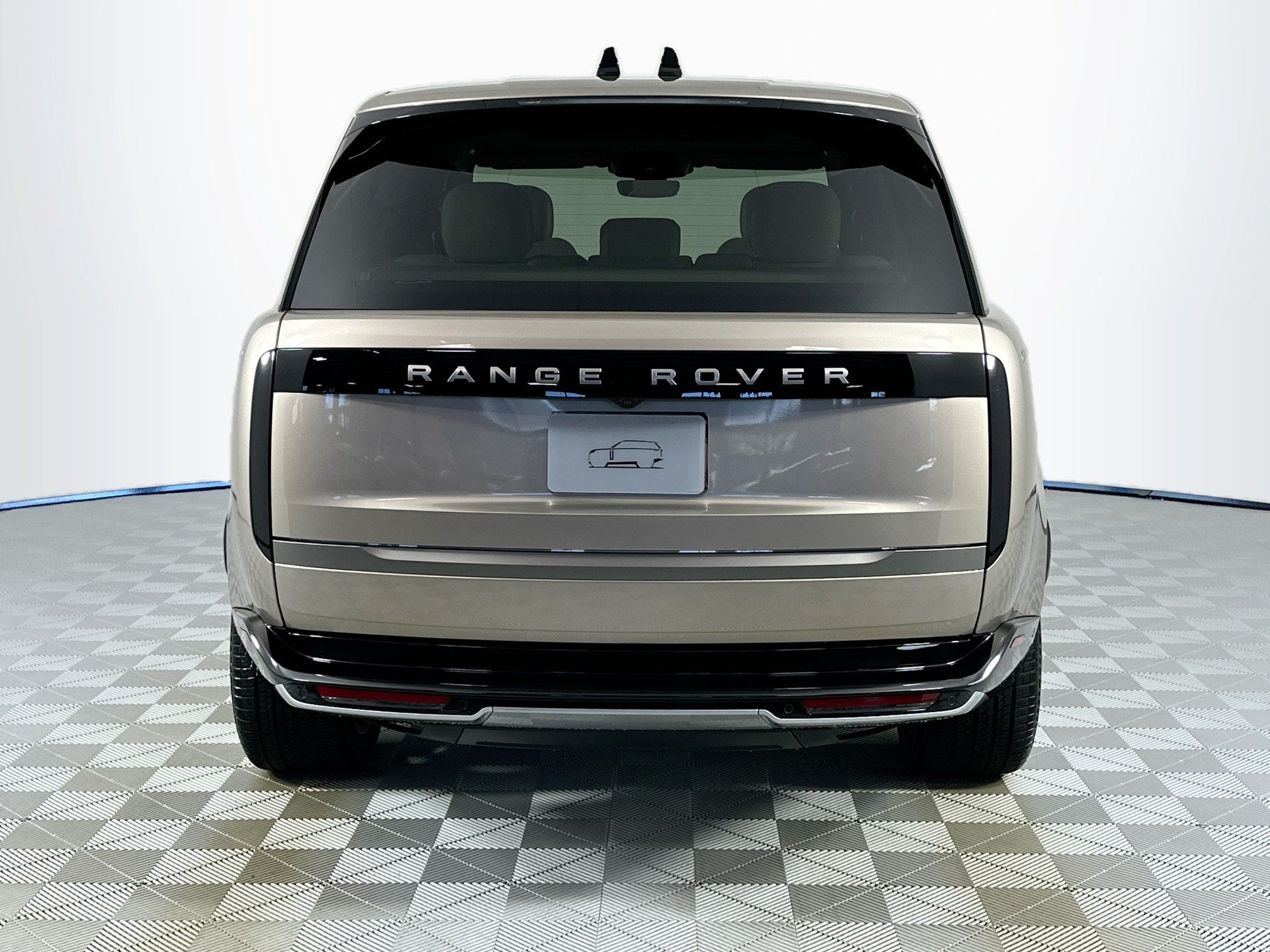 2026 Land Rover Range Rover Plug-In Hybrid SE