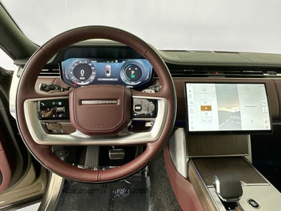 2025 Land Rover Range Rover Plug-In Hybrid SE