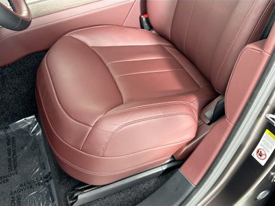 2025 Land Rover Range Rover Plug-In Hybrid SE