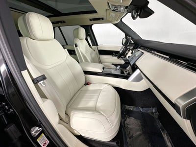 2026 Land Rover Range Rover Plug-In Hybrid SE