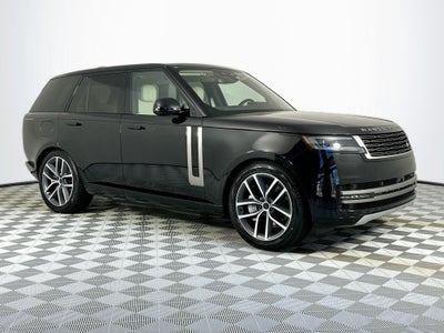 2026 Land Rover Range Rover Plug-In Hybrid SE