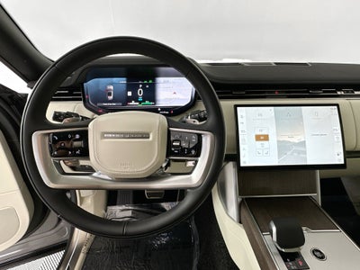 2026 Land Rover Range Rover Plug-In Hybrid SE