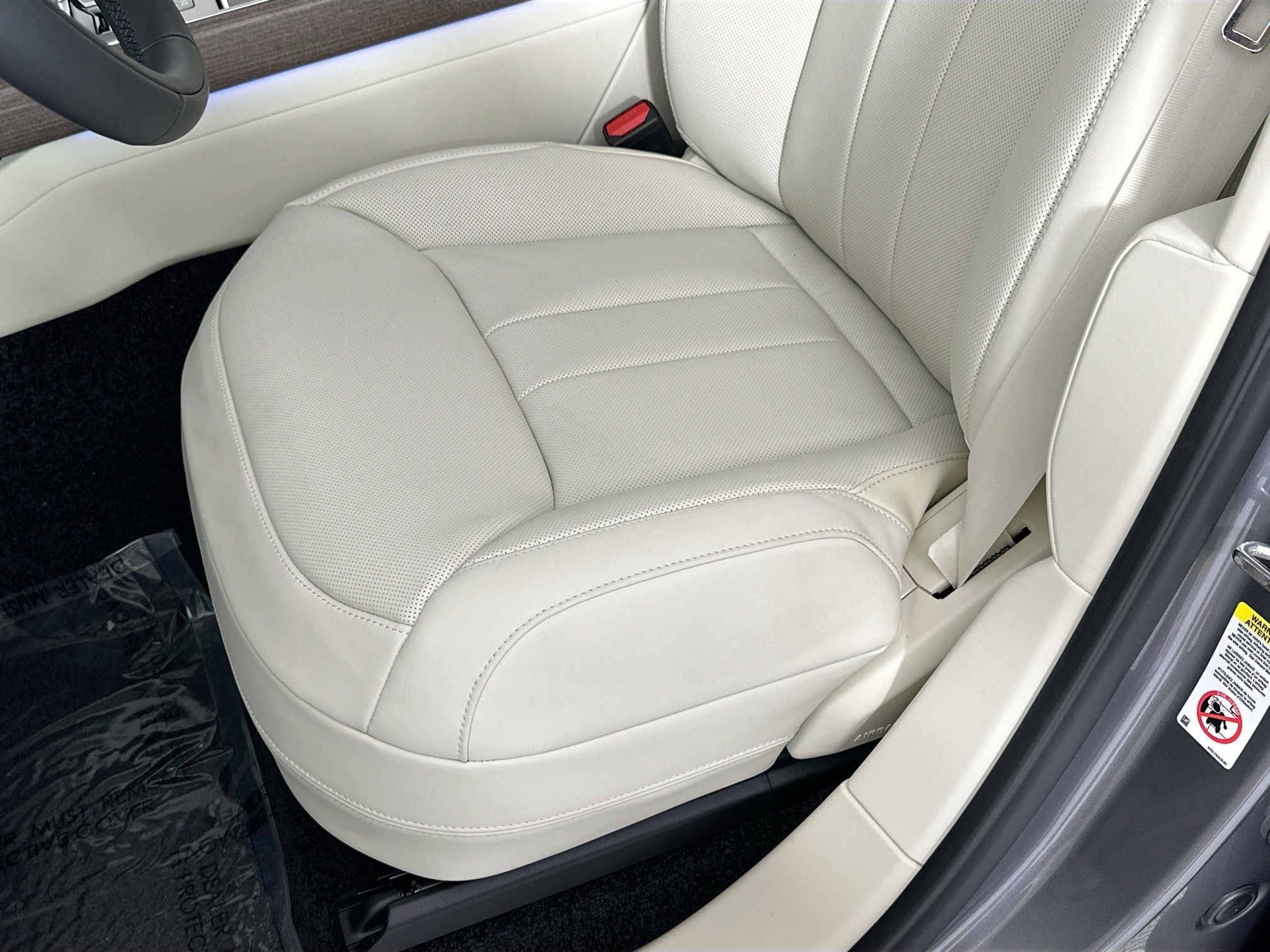 2026 Land Rover Range Rover Plug-In Hybrid SE