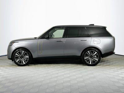 2026 Land Rover Range Rover Plug-In Hybrid SE