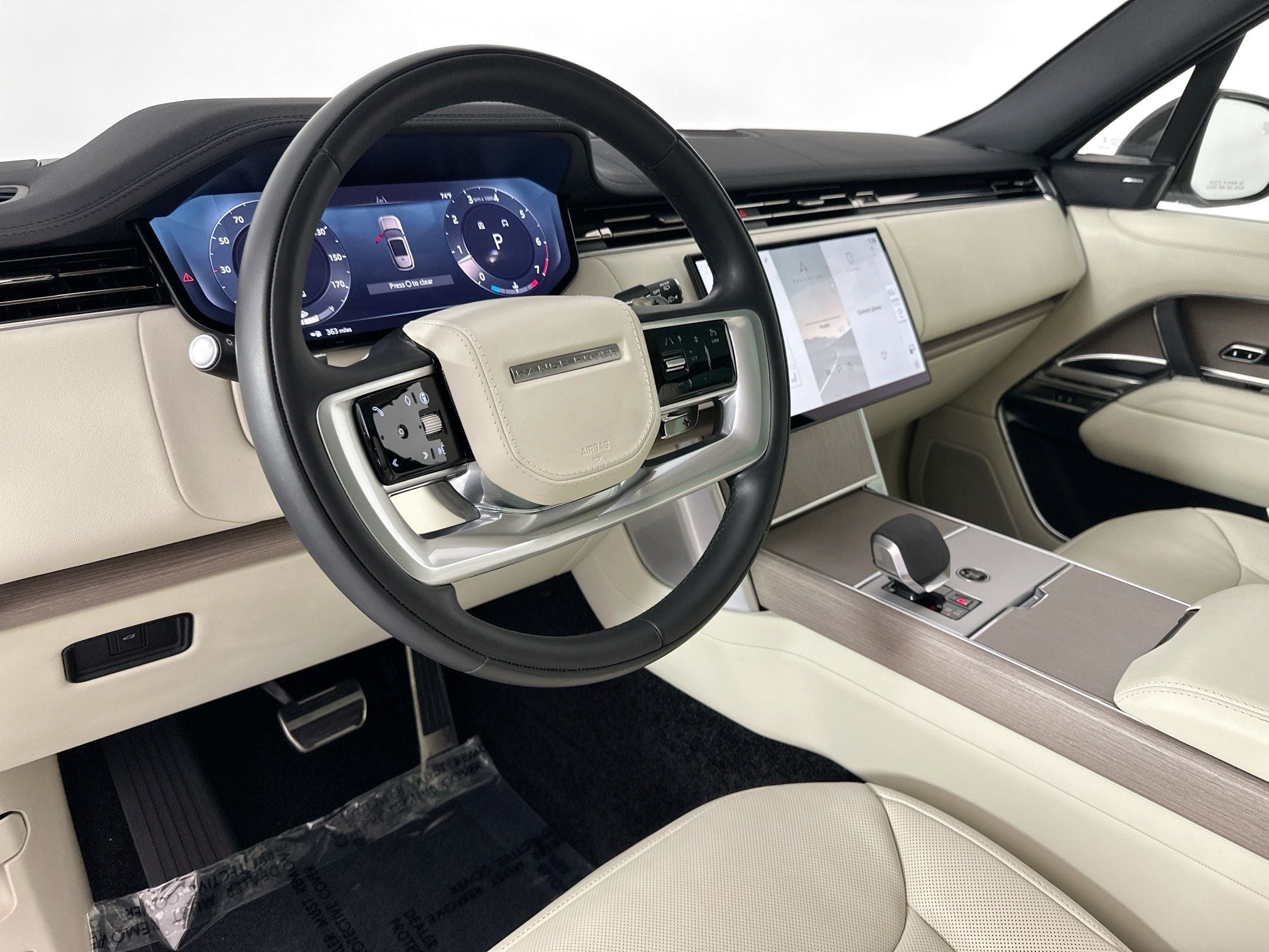 2024 Land Rover Range Rover SE