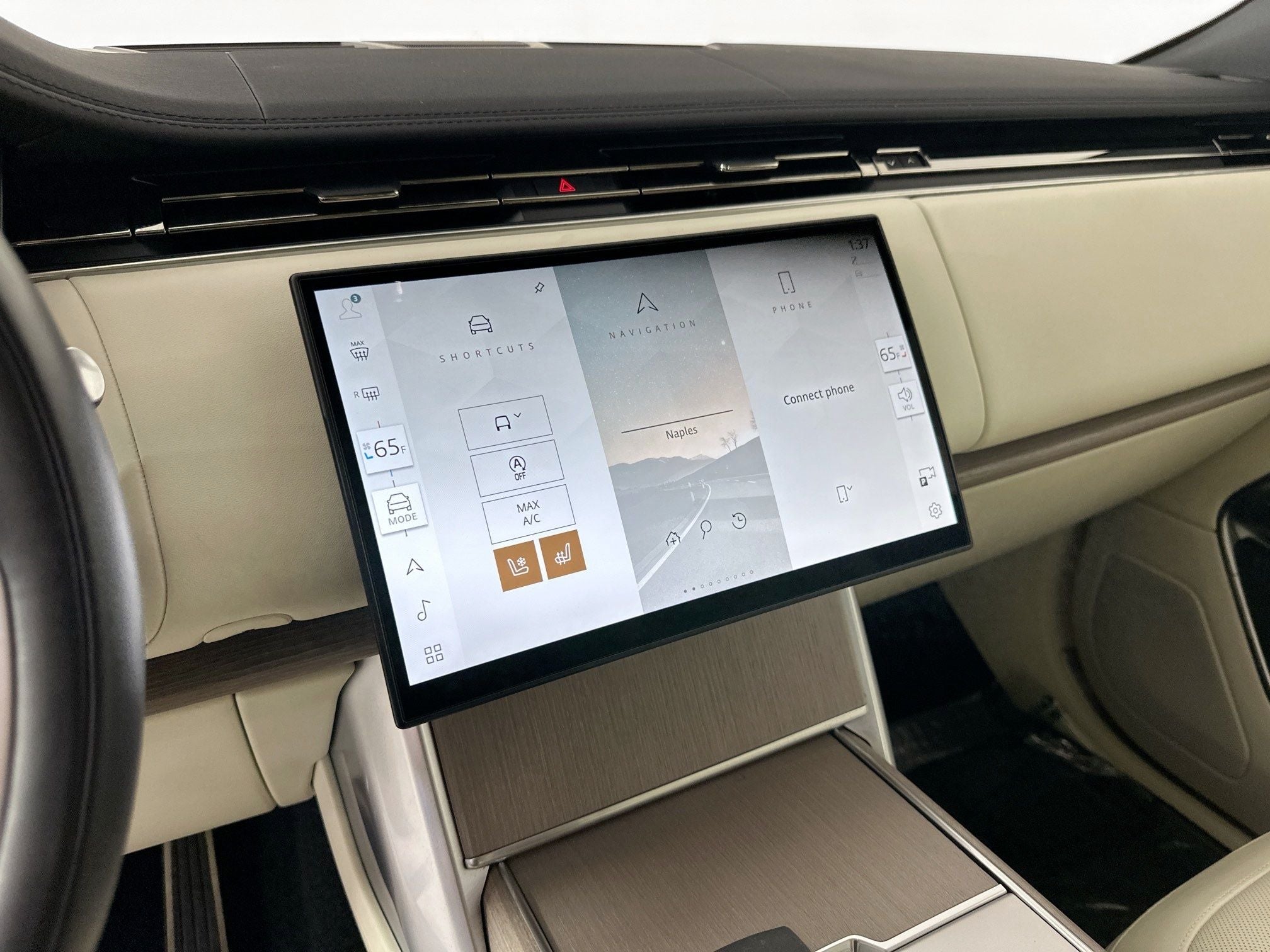 2024 Land Rover Range Rover SE