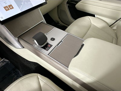 2024 Land Rover Range Rover SE