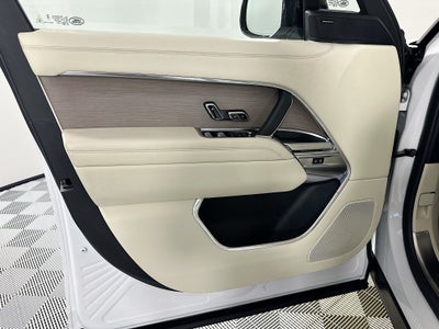 2024 Land Rover Range Rover SE