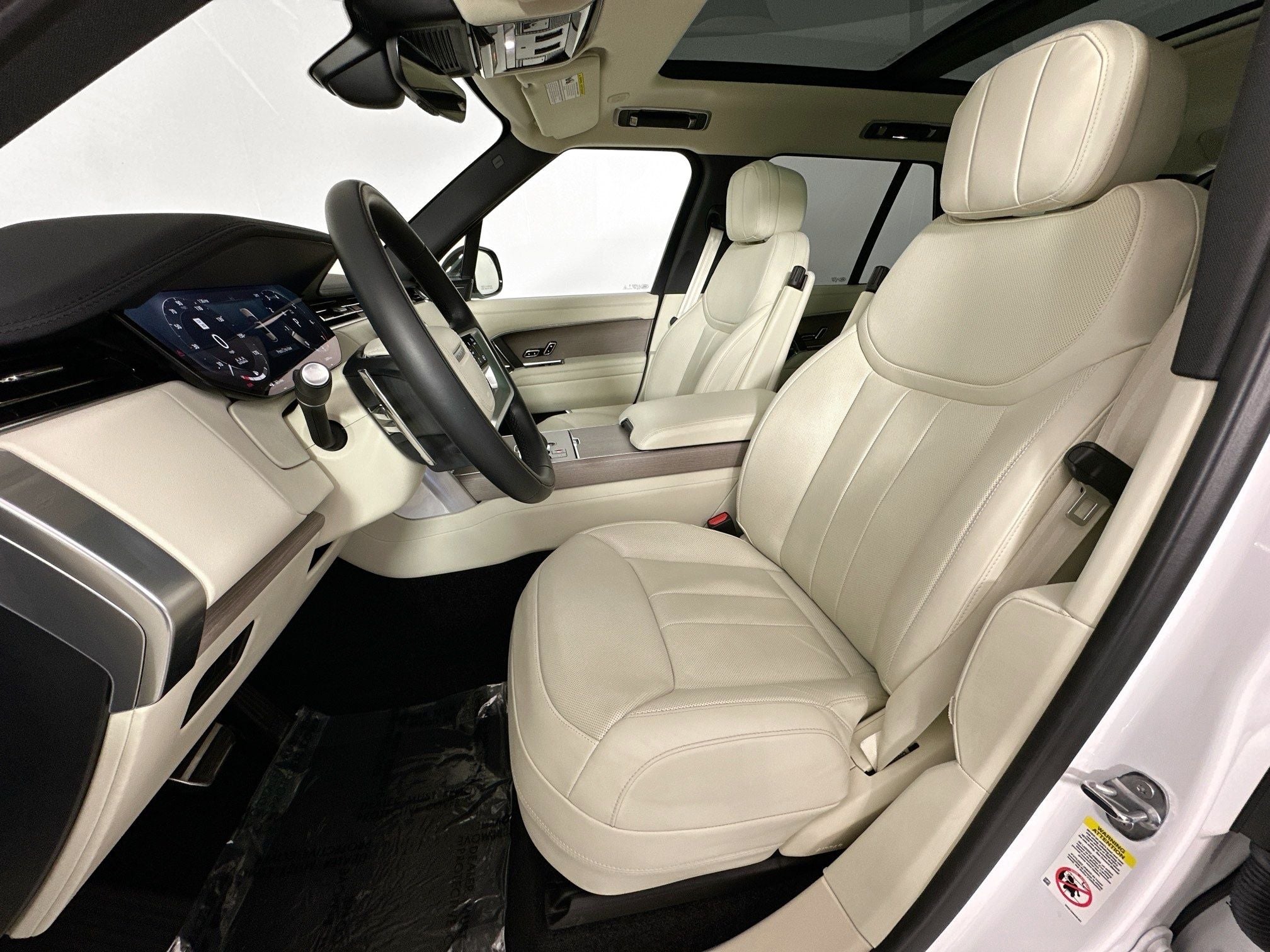 2024 Land Rover Range Rover SE