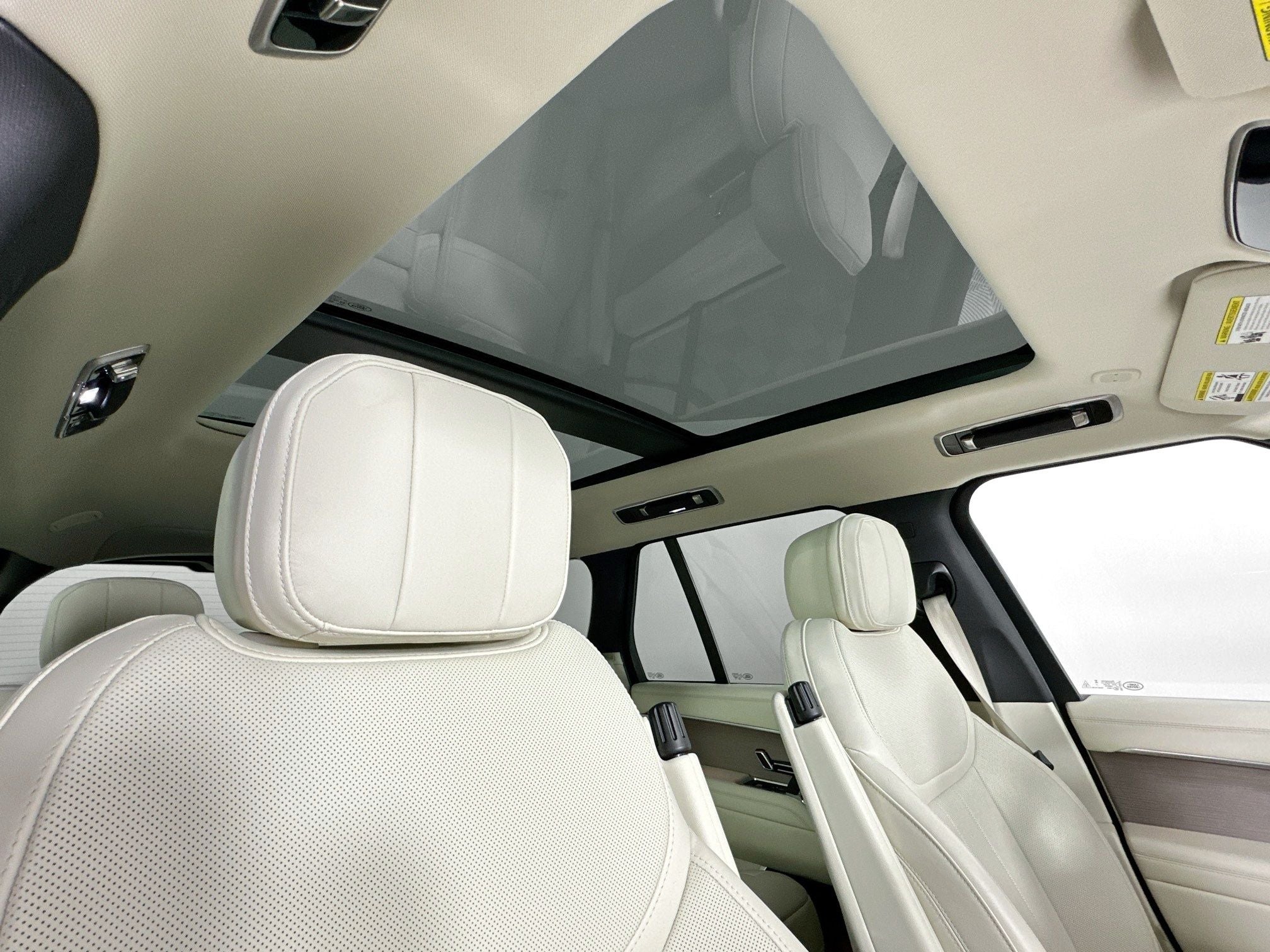2024 Land Rover Range Rover SE