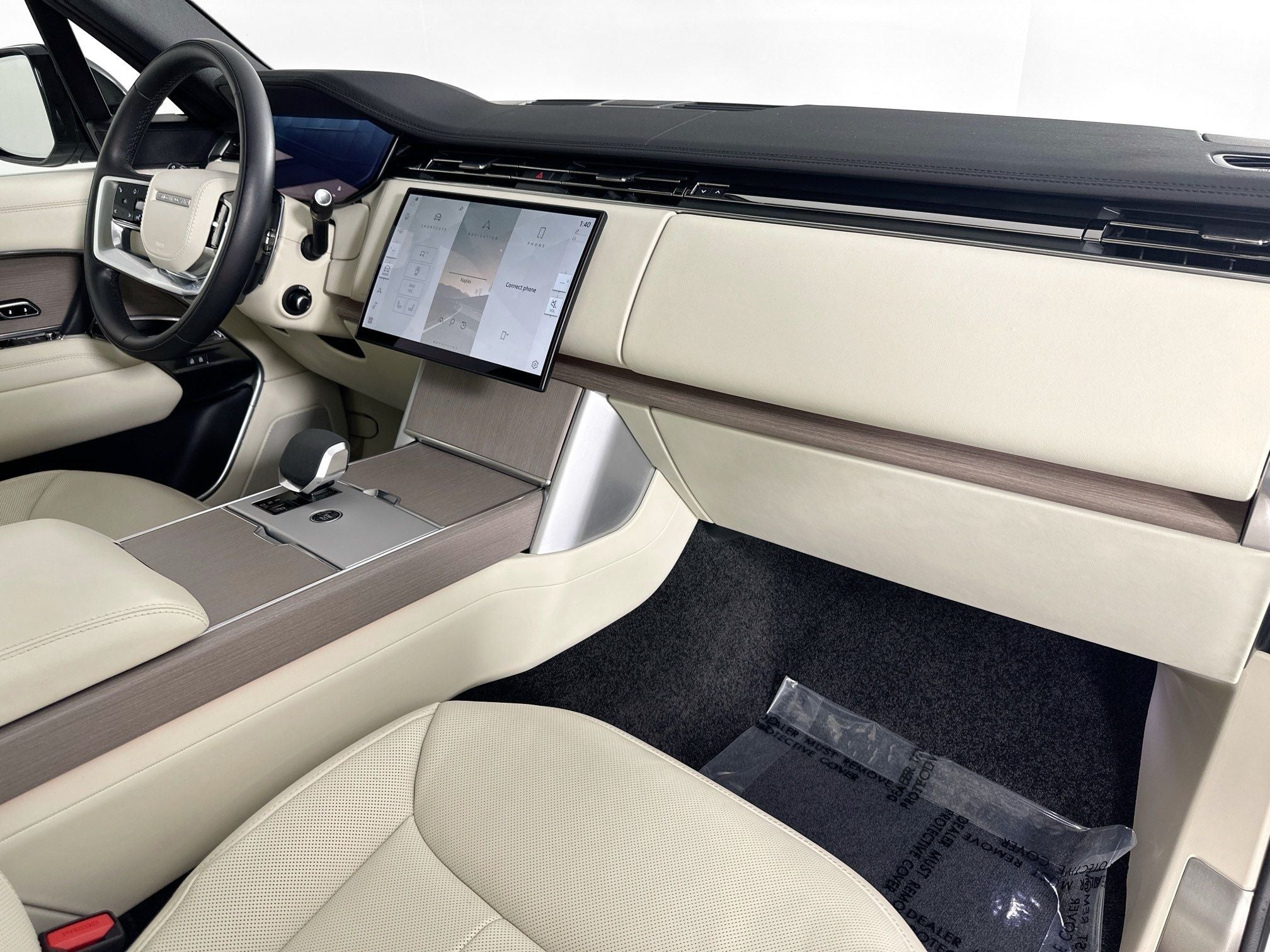 2024 Land Rover Range Rover SE