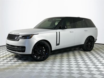 2025 Land Rover Range Rover SE