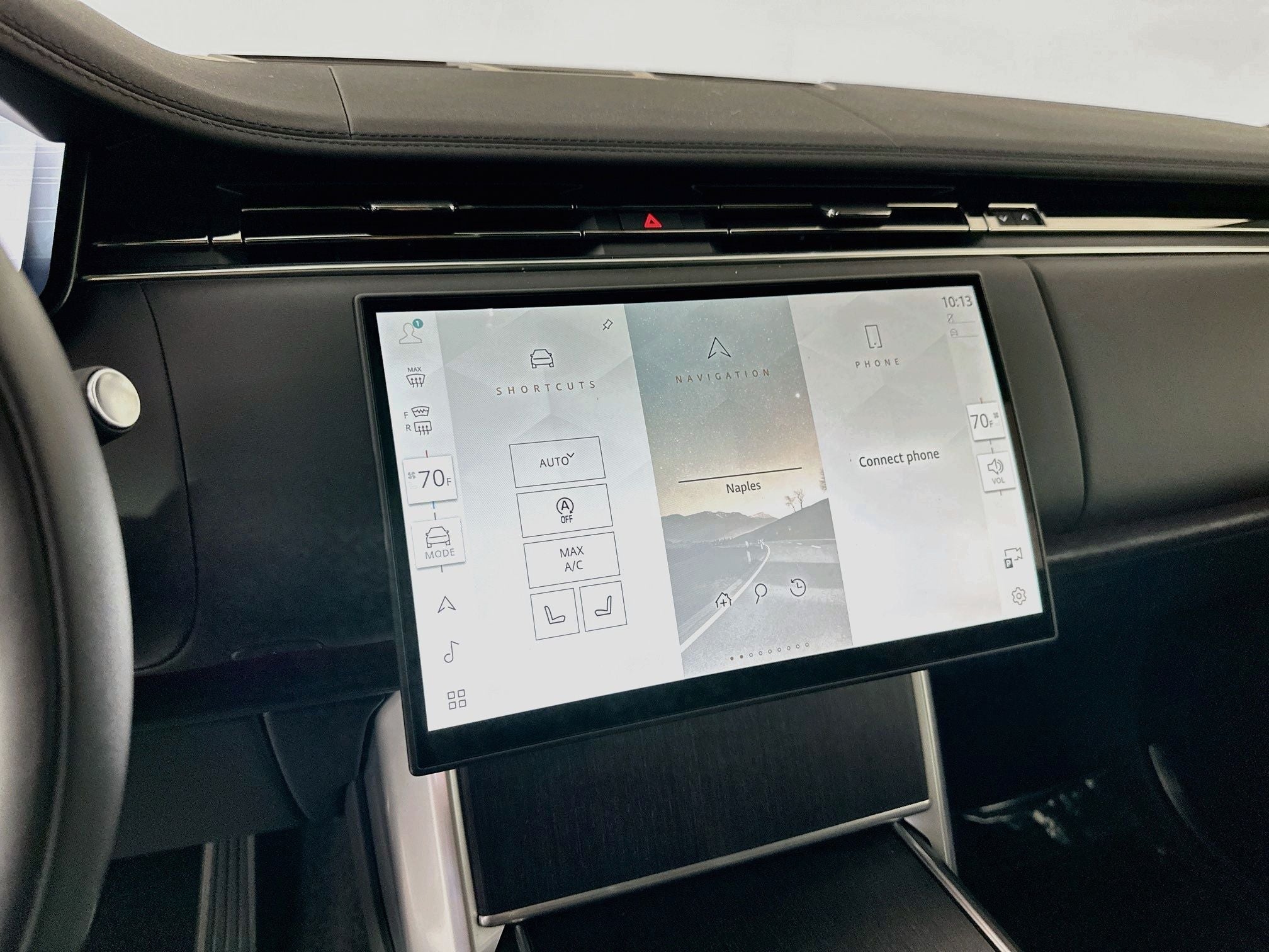 2026 Land Rover Range Rover SE
