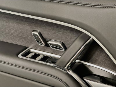 2026 Land Rover Range Rover SE