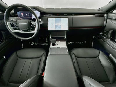 2026 Land Rover Range Rover SE