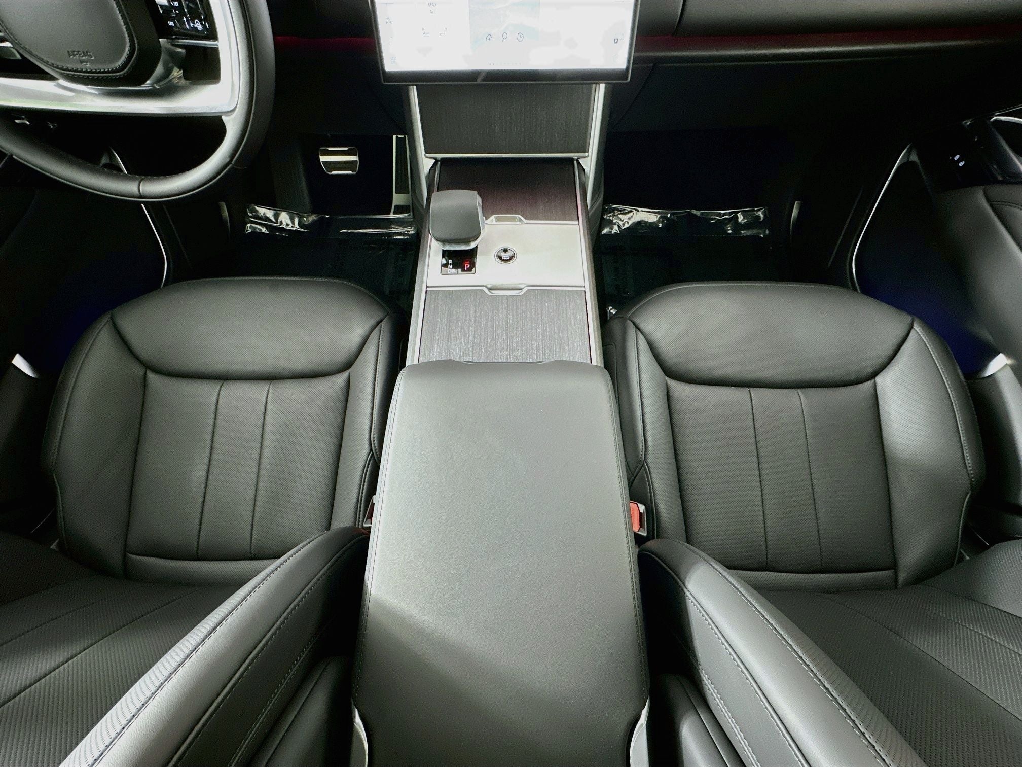 2026 Land Rover Range Rover SE