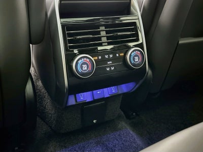 2026 Land Rover Range Rover SE