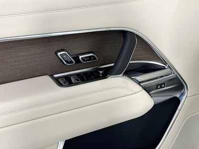 2027 Land Rover Range Rover SE