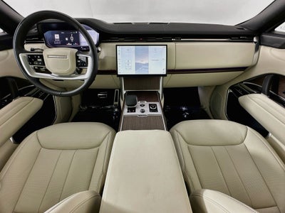 2027 Land Rover Range Rover SE