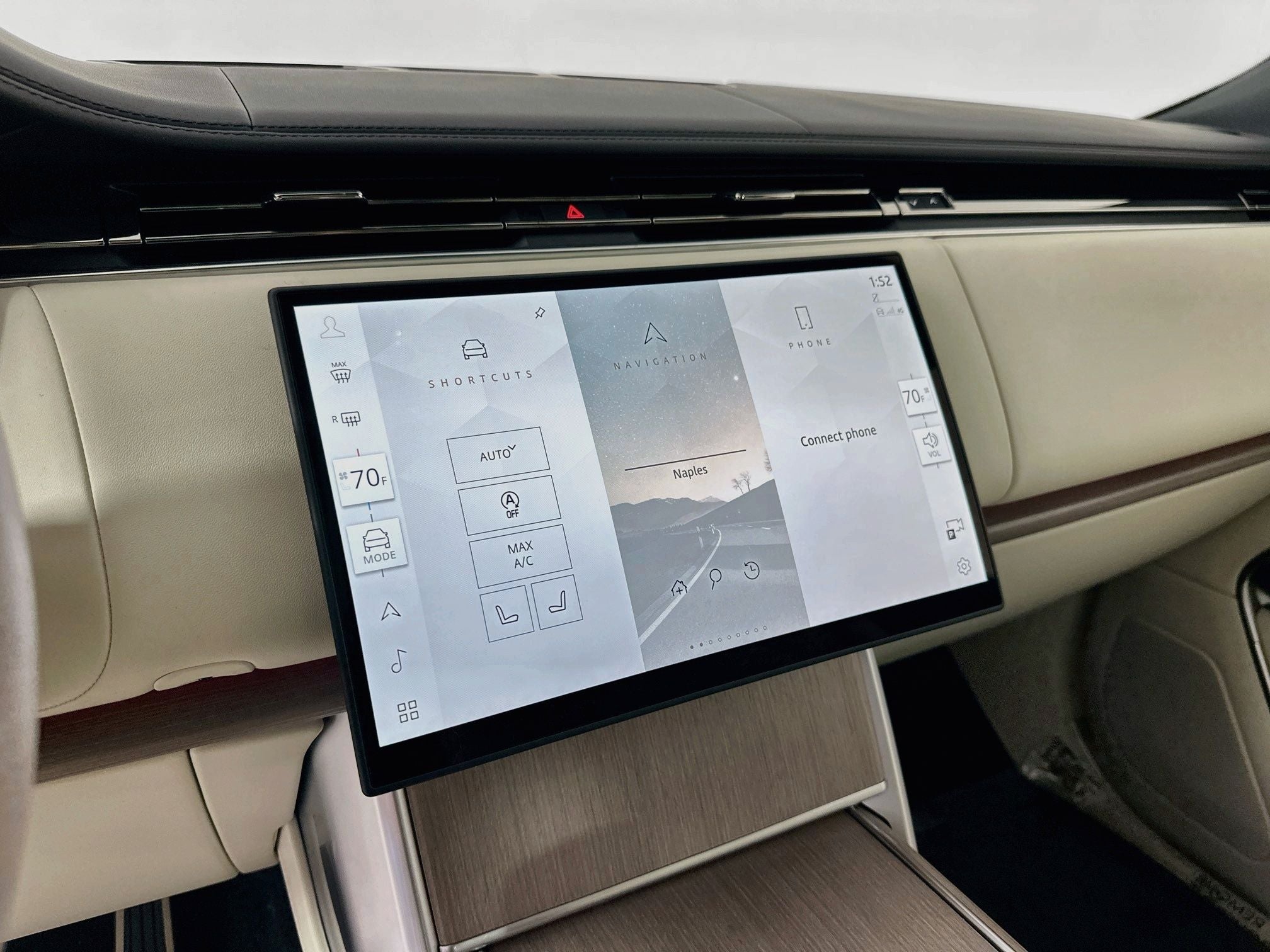 2026 Land Rover Range Rover SE