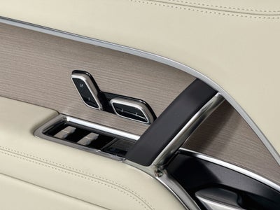 2026 Land Rover Range Rover SE