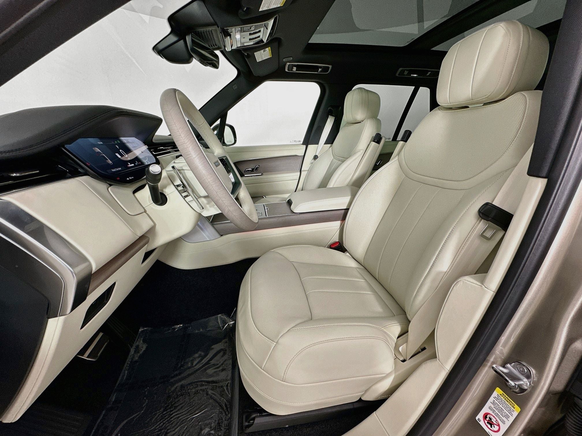 2026 Land Rover Range Rover SE
