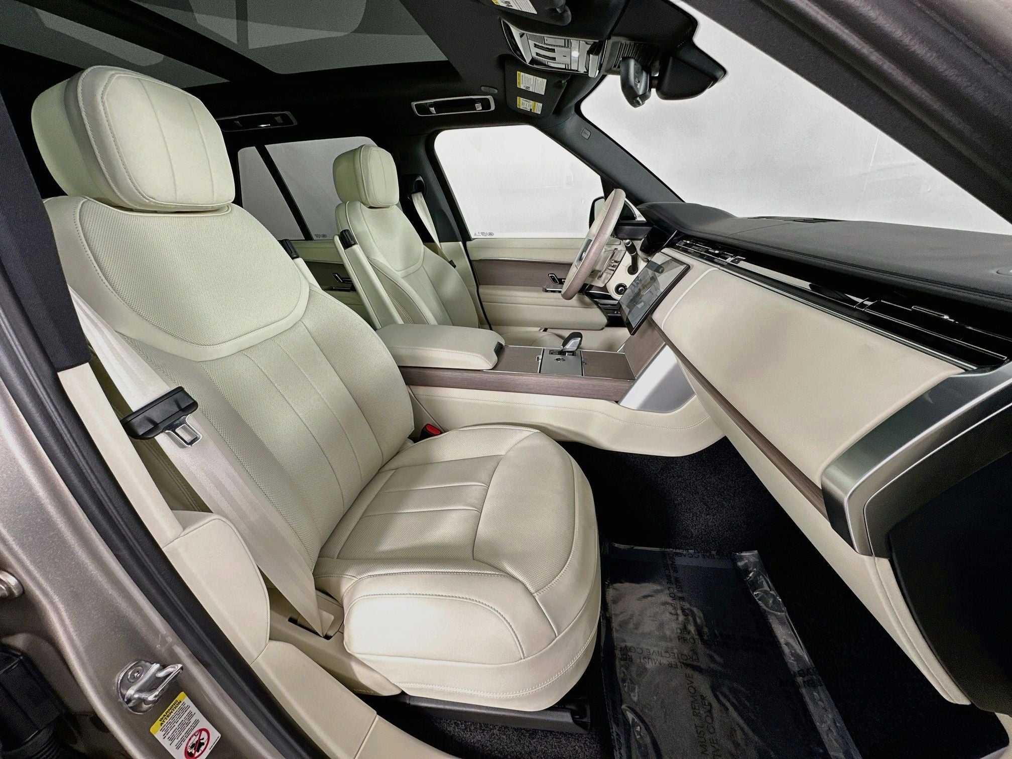 2026 Land Rover Range Rover SE