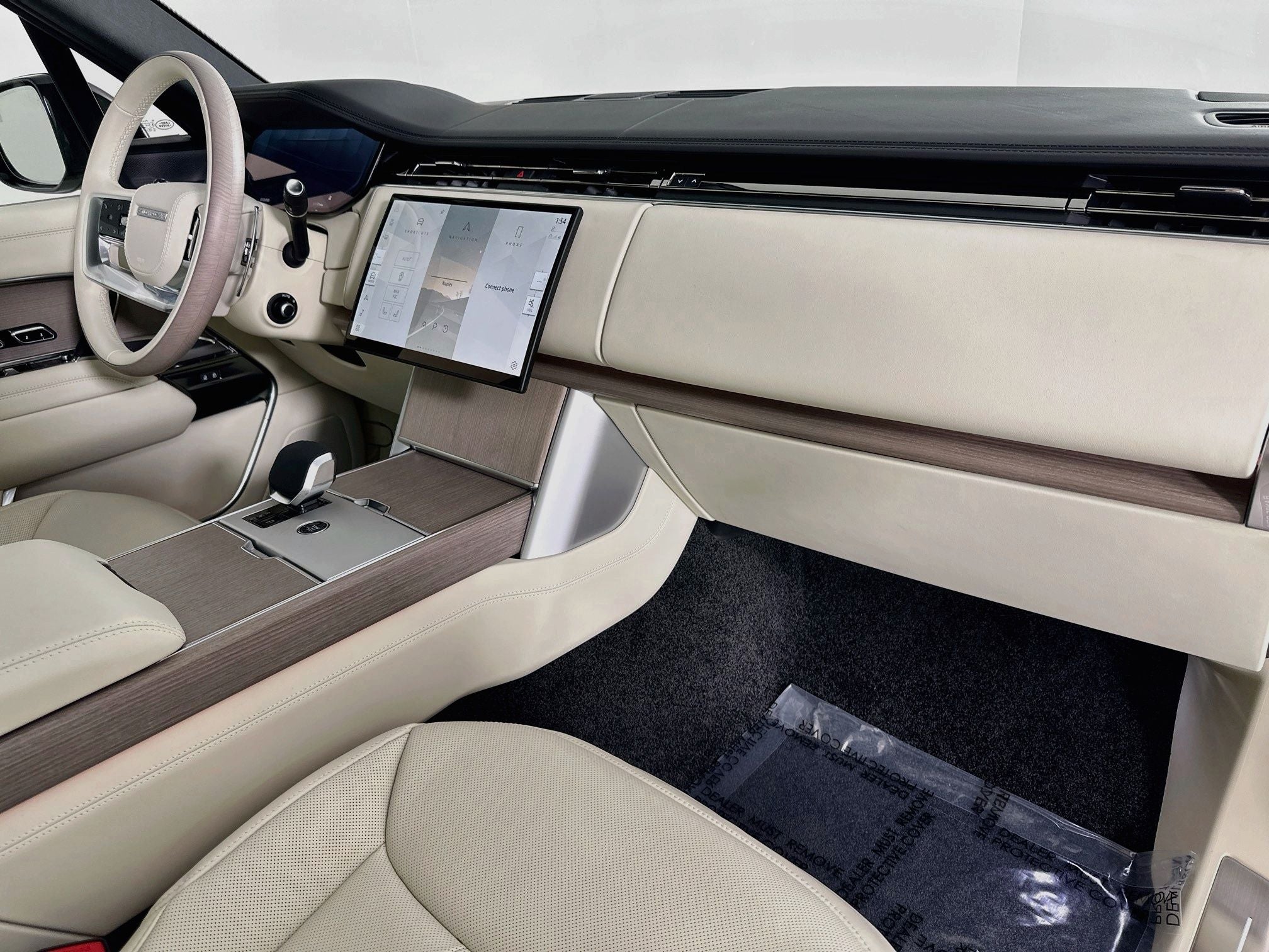 2026 Land Rover Range Rover SE