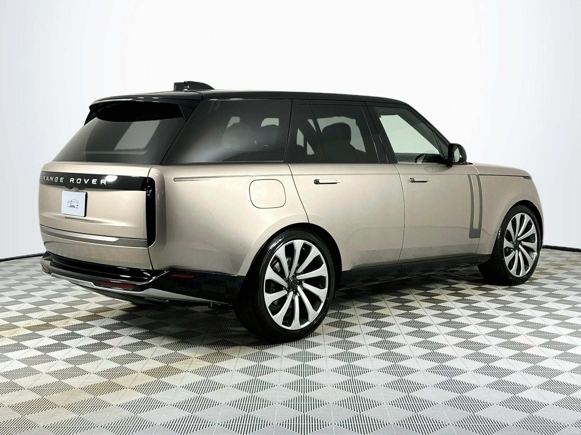 2026 Land Rover Range Rover SE