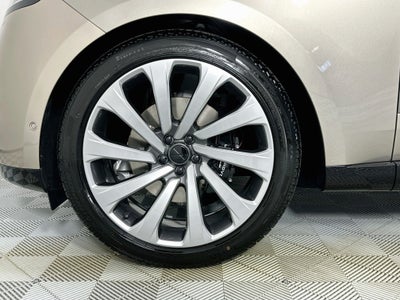 2026 Land Rover Range Rover SE