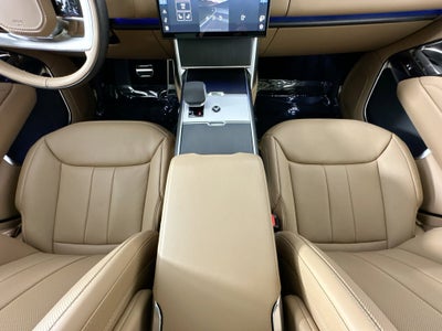 2026 Land Rover Range Rover SE
