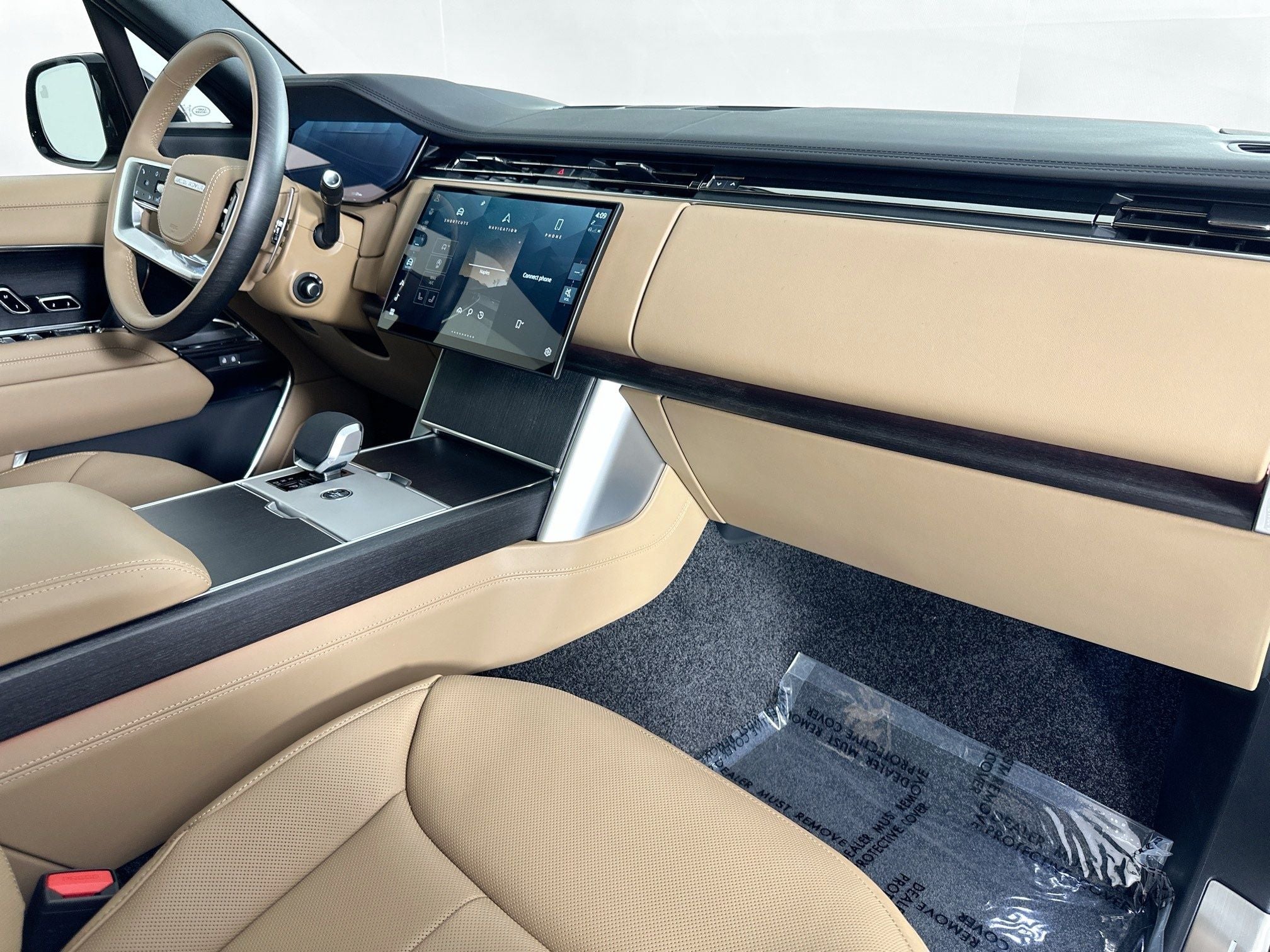 2026 Land Rover Range Rover SE