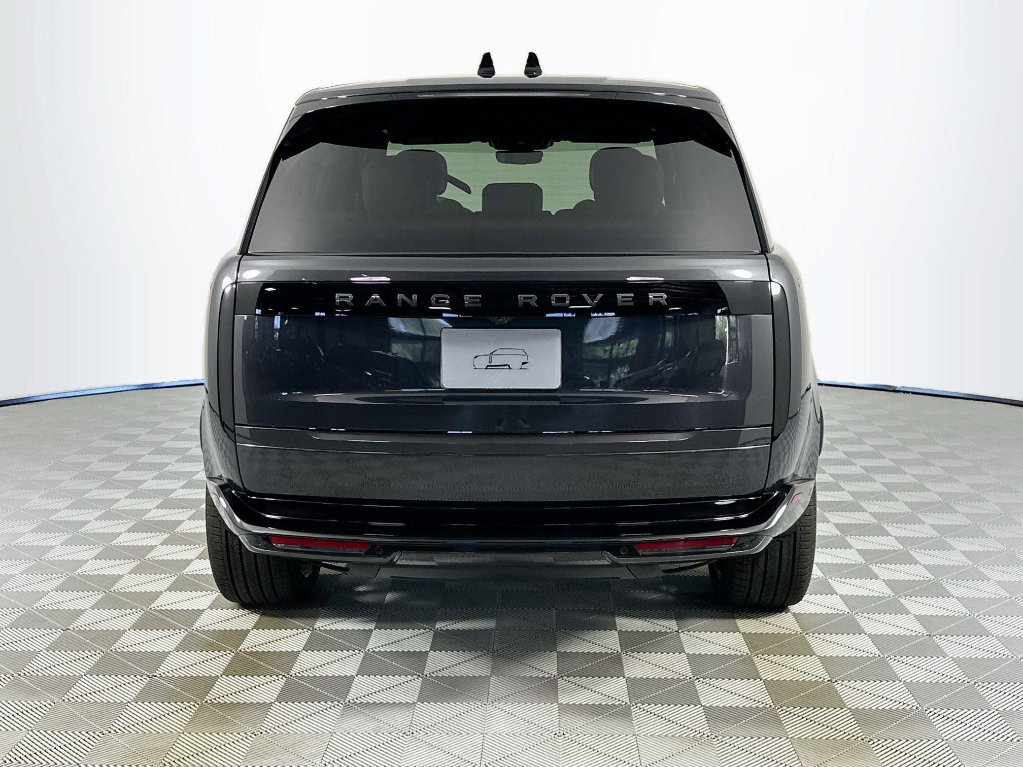 2026 Land Rover Range Rover SE