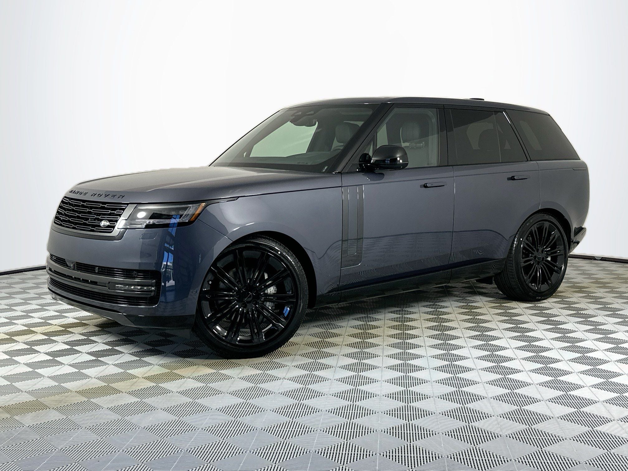 2026 Land Rover Range Rover SE